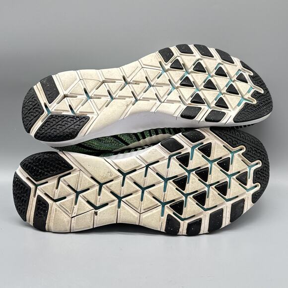 Nike Shoes Men 13 Black Green White Free Flyknit Chukka Mid Top Running Sneakers - Picture 10 of 11